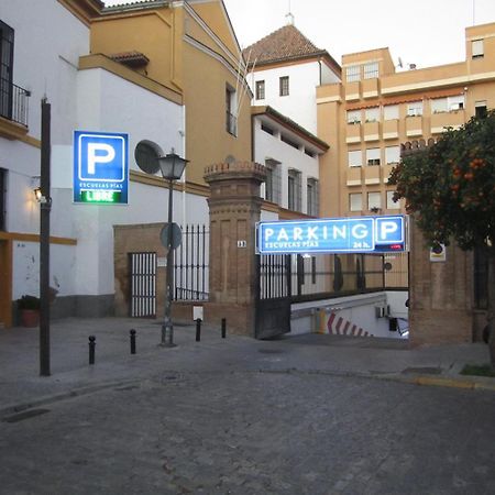 Luxury Apartment Penuelas Free Parking Seville Exterior photo