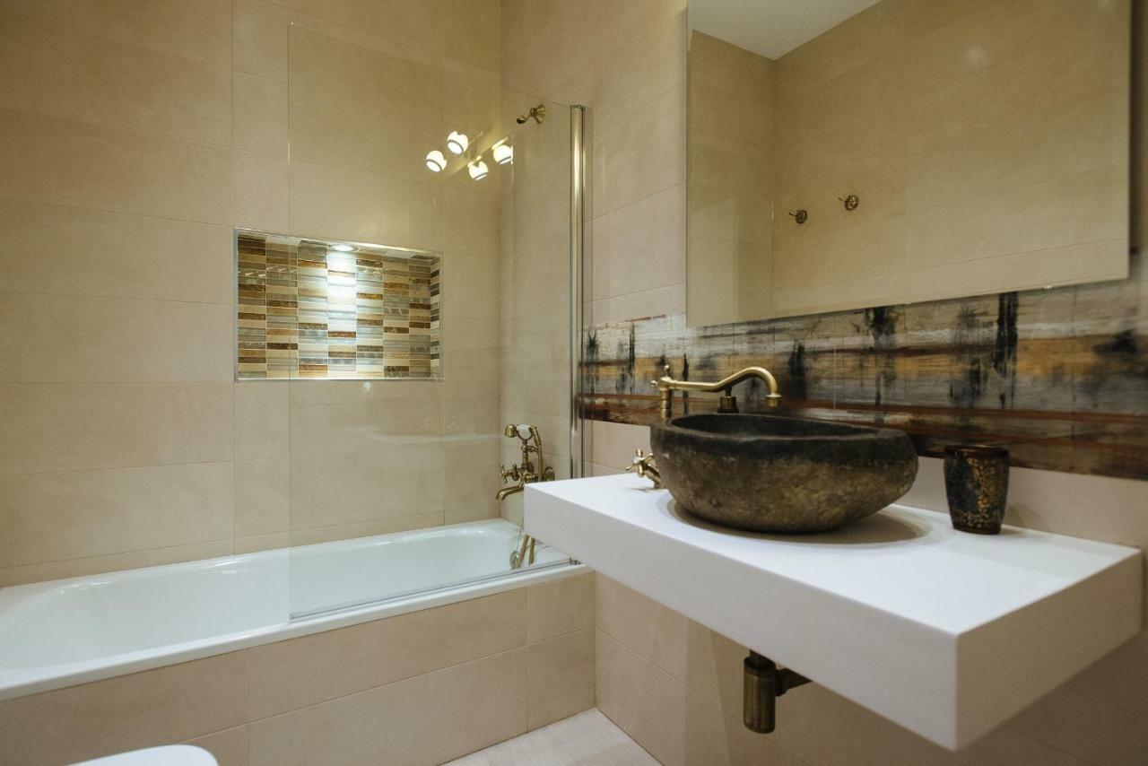 Luxury Apartment Penuelas Free Parking Seville Exterior photo