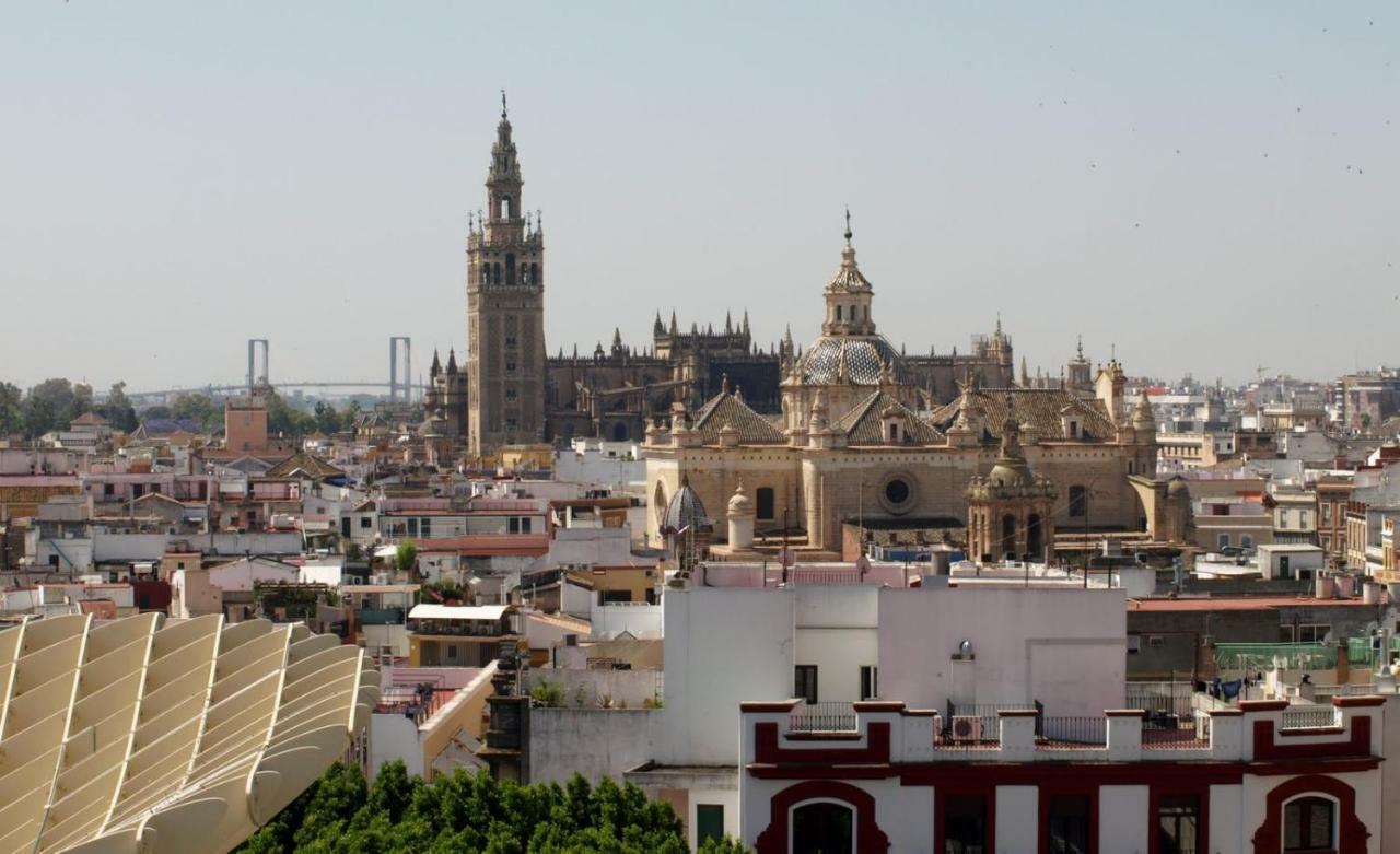 Luxury Apartment Penuelas Free Parking Seville Exterior photo
